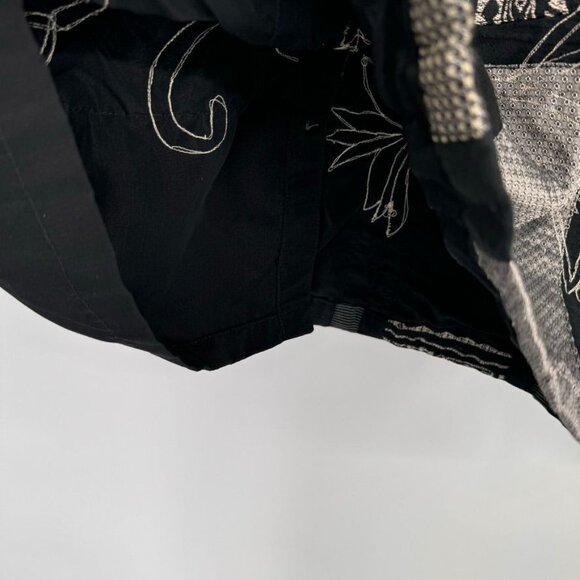 Chicos 2 Design Black Embroidered jacket Abstract Floral  size large vintage - Picture 11 of 11